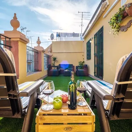 Triana Penthouse شقة إشبيلية